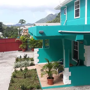 Villa Amazon, Soufrière